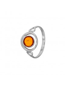 Amber round stone ring in cognac color and rhodium silver frame