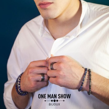 Bracelet with Labradorite balls and striated steel tube bead, adjustable cord 28 cm maxi 318594G One Man Show 36,90 €