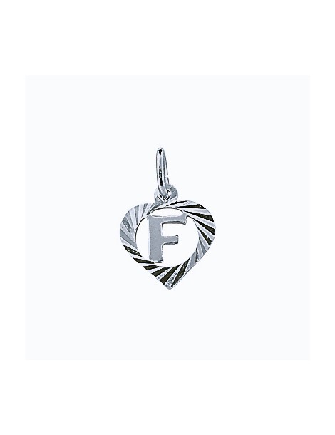 Ciondolo in argento sterling circondato da un cuore cesellato - iniziale F