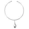 Rigid necklace with drop shaped steel